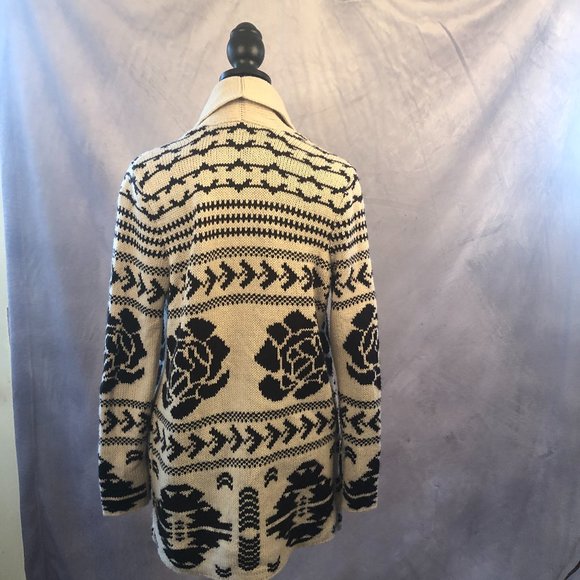 Schaffer Rose Print Cardigan - Super Warm! - Picture 5 of 6